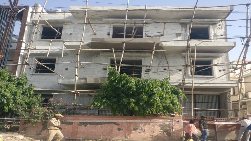 ADA sealed Three storey building erected despite ban