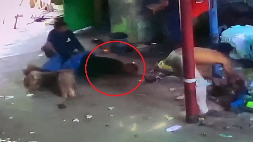 laborer suddenly fell while talking died of heart attack