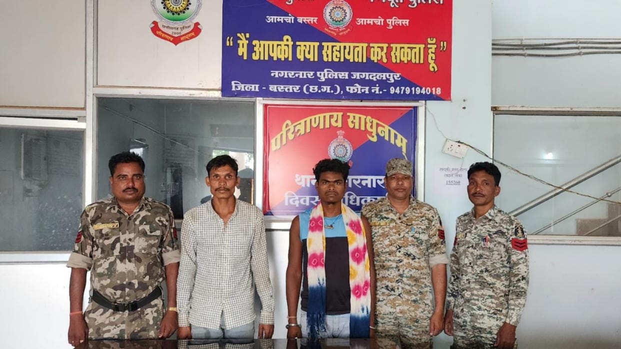 chhattisgarh police arrested two accused in misdeed of a girl in jagdalpur