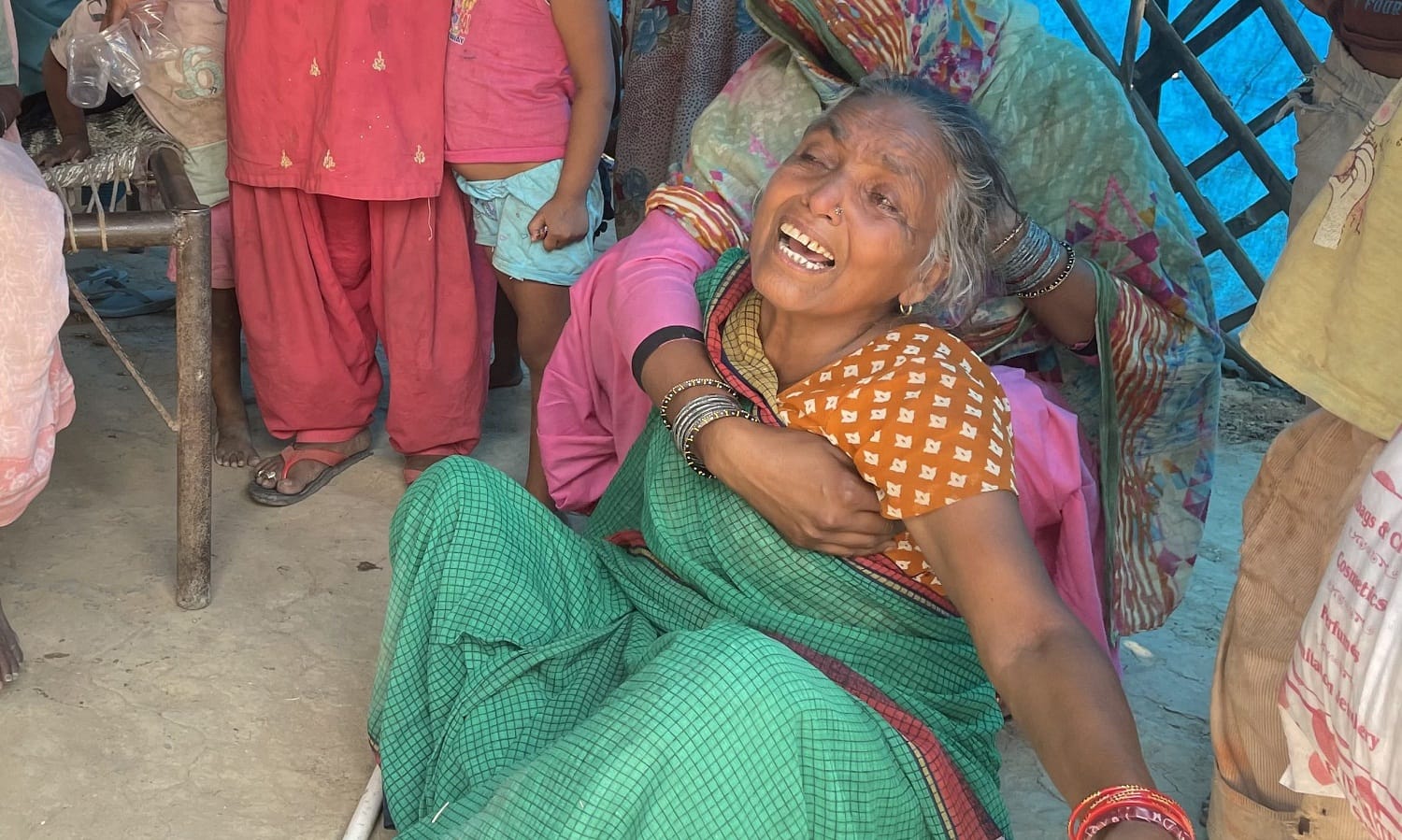 Etawahs couple along with innocent died in Fatehpur accident, Chhotu had met Mannat, left the world along with