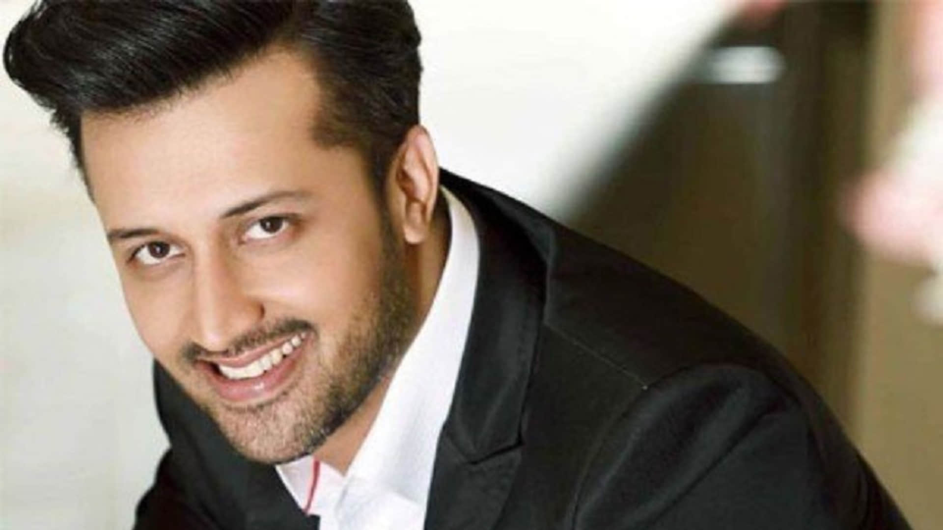 Atif Aslam missing Hindi cinema after being banned want to celebrate 20 years of his career like this