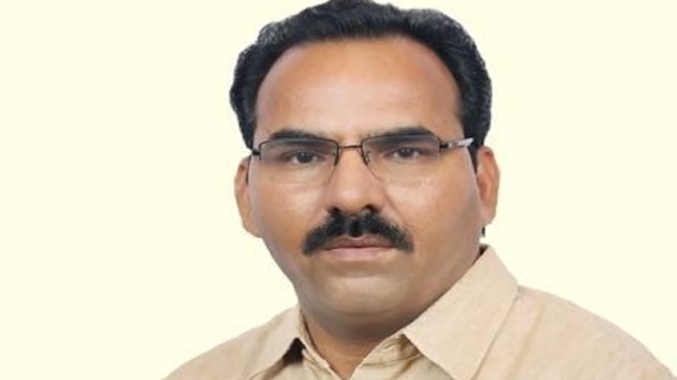 BJP UP State Vice President Satyapal Singh Saini car met with an accident