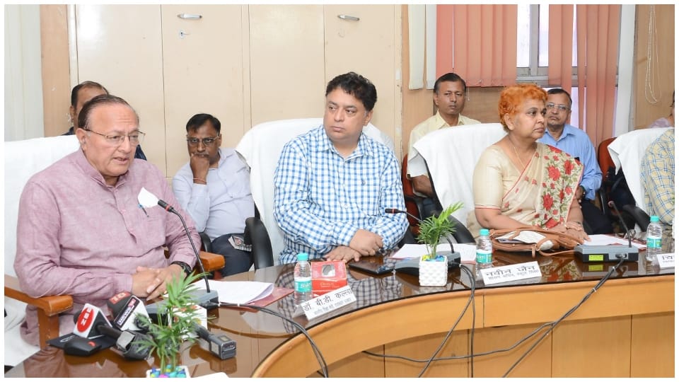 Education Minister Kalla took out lottery for RTE admission in 32722 private schools