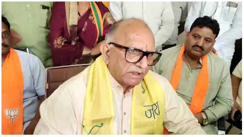 Former Rajasthan BJP president Ashok Parnami attacked CM Ashok Gehlot and Sachin Pilot in Alwar