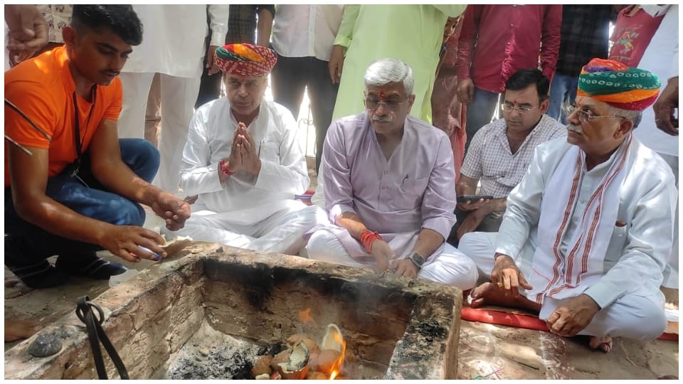 Gajendra Singh Shekhawat in Jodhpur participated in Pran Pratishtha celebration of Jhunjhar Ji Maharaj Temple