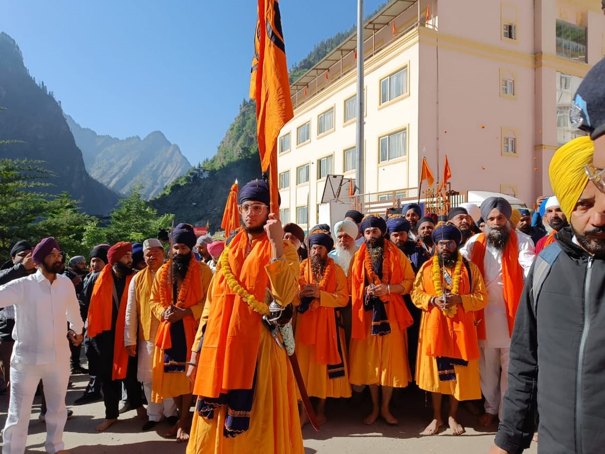 Hemkund Sahib doors Will open tomorrow 20 May First batch led by Panch Pyaar from Govindghat