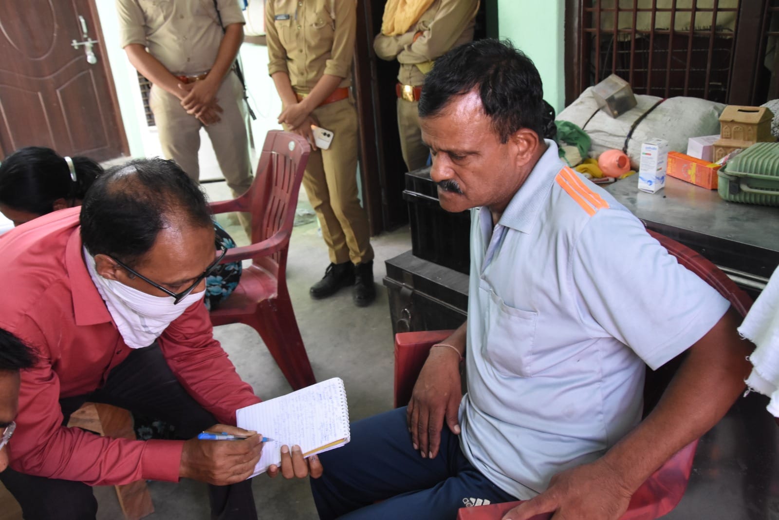Army Jawan killed the first wife to live with the second, dug grave in the house, told people there is a sewer