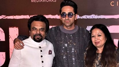 After Father P Khurrana death Ayushmann and Aparshakti were seen holding hand of mother at airport