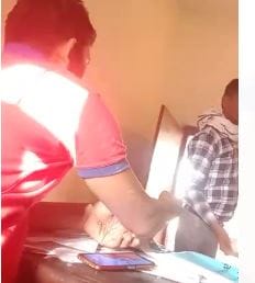 Video Viral: Video of Lekhpal taking money in the name of measurement went viral, SDM asked Lekhpal