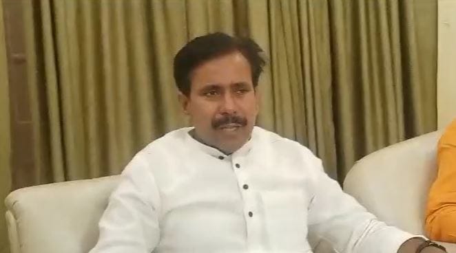 Why did Anil Rajbhar call OP Rajbhar a confused leader? Also accused of cheating the Rajbhar fraternity