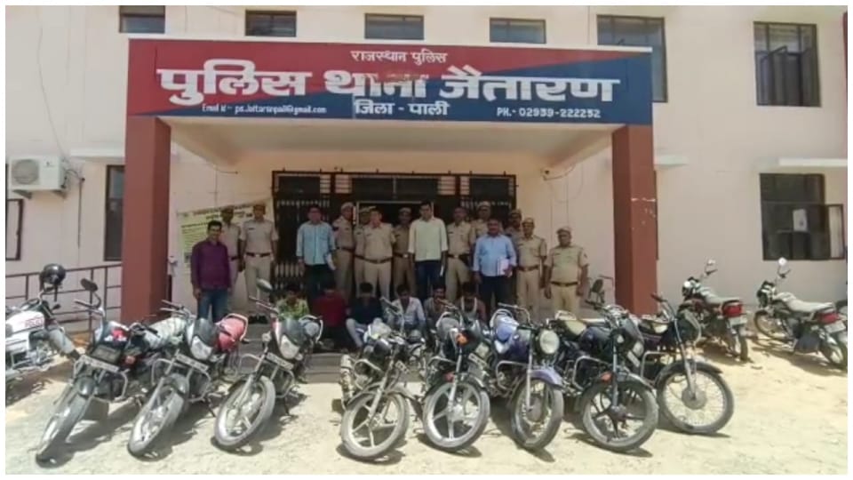 Gang looting goods from trucks on Nakbajani and Highway busted six Bawariya gang miscreants arrested in Pali