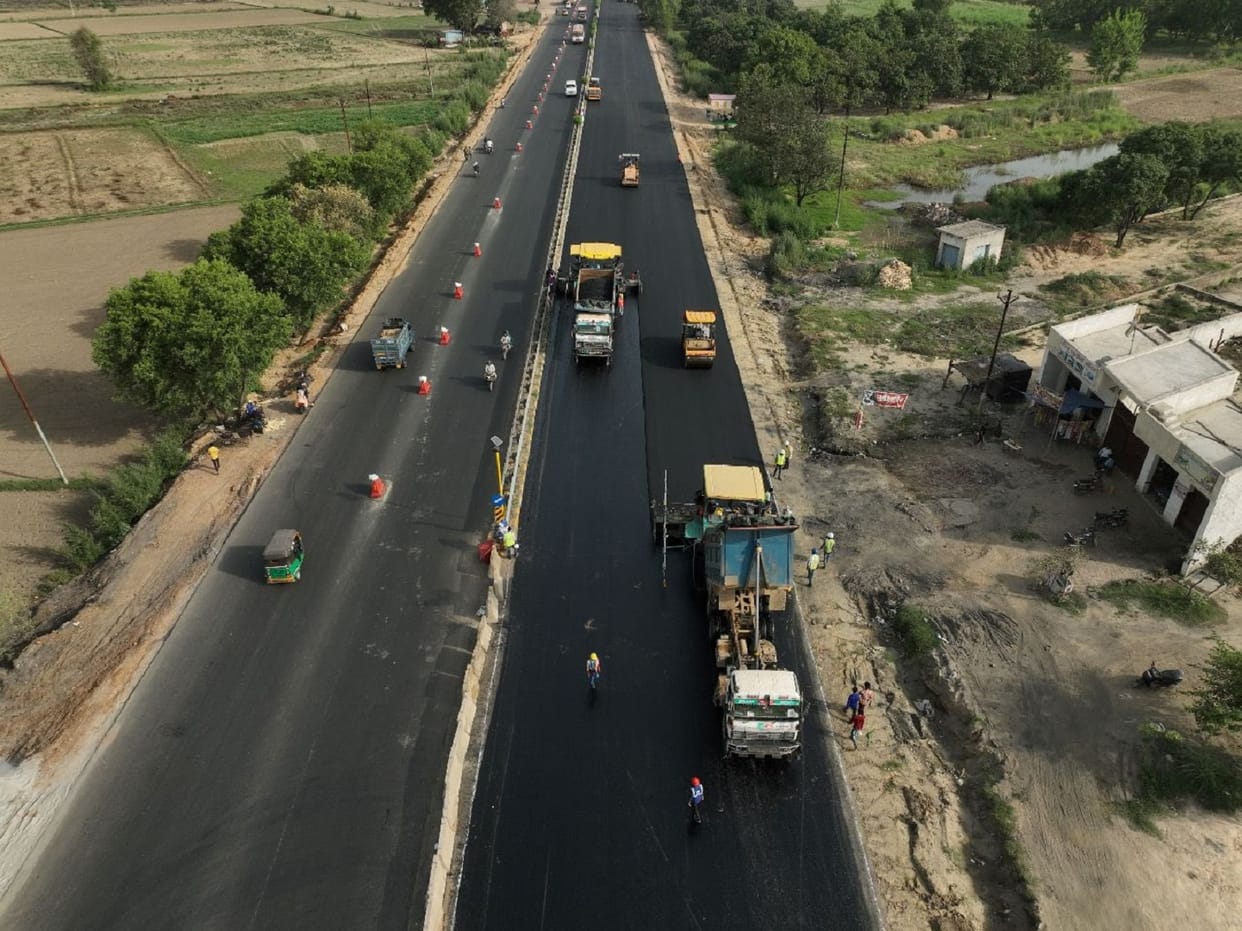 NHAI sets another world record, built 100 kms of expressway in 100 hours