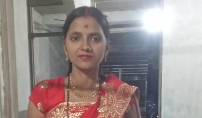 Womans dead body found in park, husband accuses nephew of murder, police giving raid for arrest