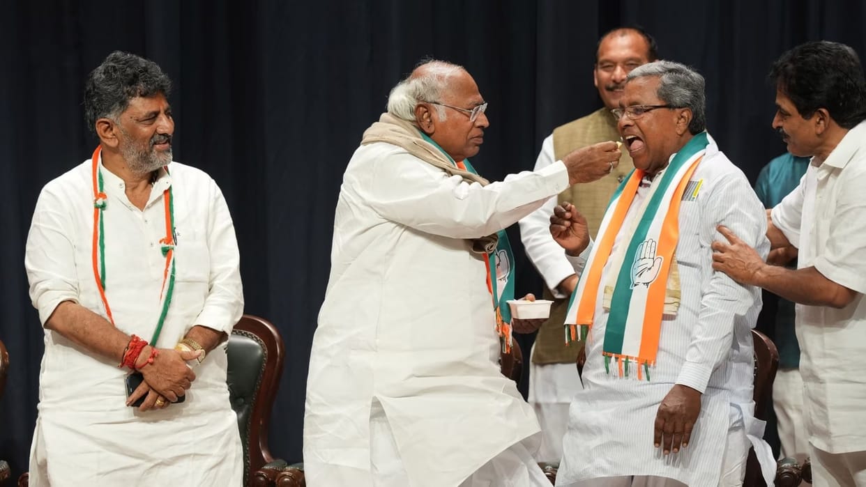 Karnataka CM Swearing In Ceremony Full List of Ministers in Siddaramaiah Cabinet