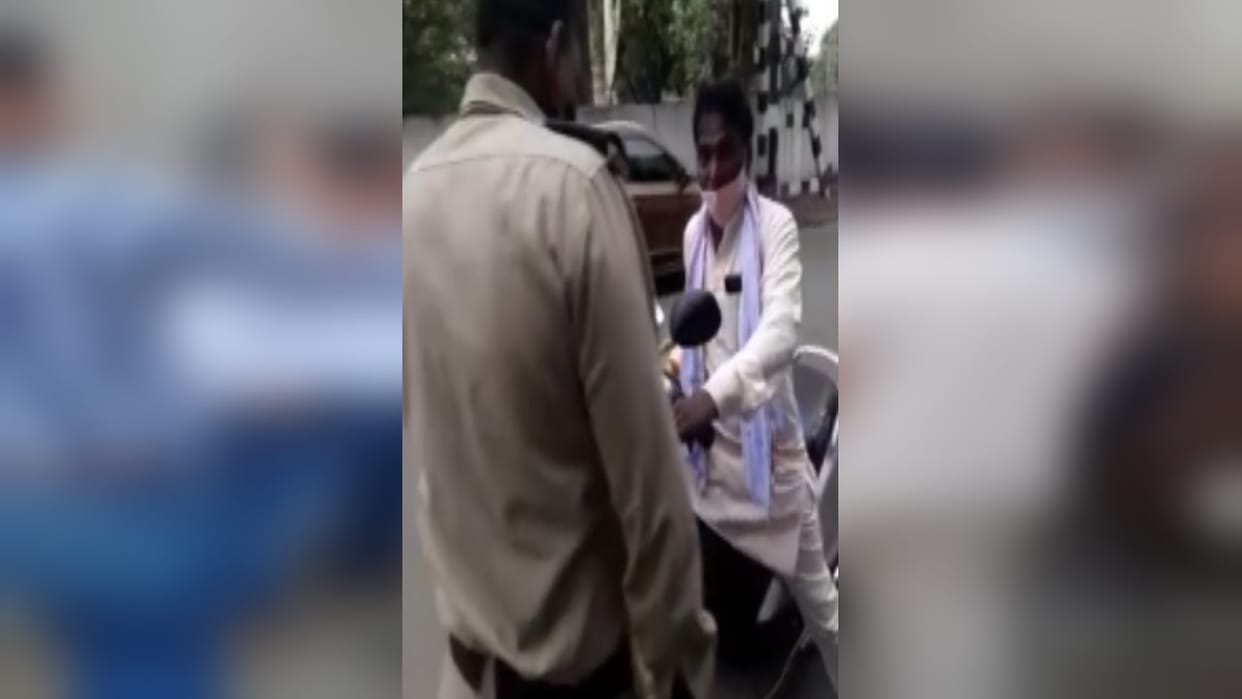 Traffic police challaned former BJP corporator in Meerut after old video went viral on social media