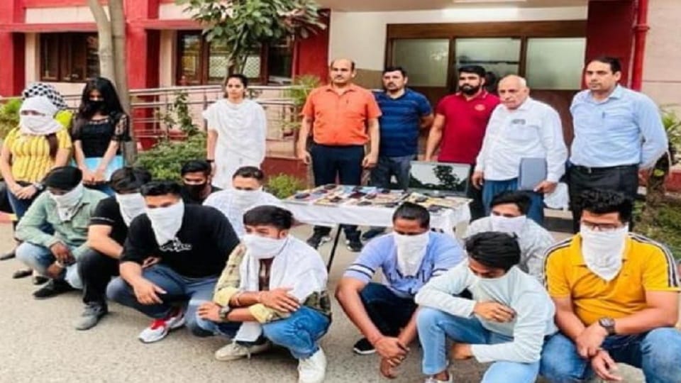fraudsters arrested for cheating on the pretext of giving loan on low interest