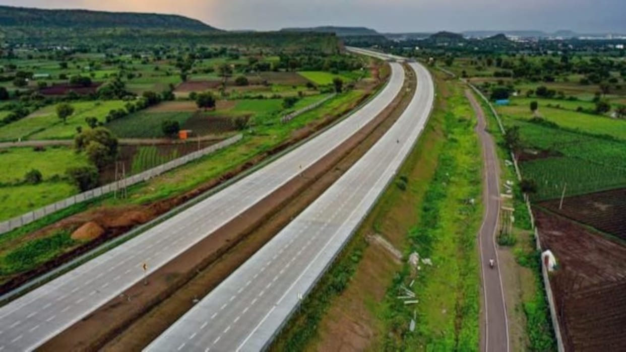 Samruddhi Expressway Nearly 1000 vehicles denied entry between Apr 1-Jun 30 due to their worn out tyres