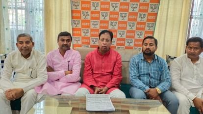 Bihar News : गवर्नर अनुसूचित जाति से हैं, इसलिए हेलीकॉप्टर नहीं मिला; BJP ने नीतीश कुमार पर खेला जाति कार्ड Governor Rajendra Arlekar is from Scheduled Caste, helicopter not found; BJP played caste card on Nitish Kumar
