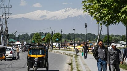 G20 Meeting: डल किनारे बुलवर्ड रोड पर यातायात रहेगा प्रतिबंधित, श्रीनगर पुलिस ने जारी किया पूरा प्लान G20 Meeting: Srinagar Police said traffic will be restricted on Boulevard Road on Dal side