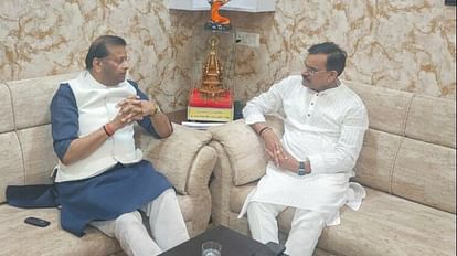 Mission 2023: नाराज और असंतुष्ट नेताओं को मनाने में जुटी भाजपा, सीएम-वीडी शर्मा ने वरिष्ठ नेताओं से की मुलाकात Mission 2023: BJP engaged in persuading angry and disgruntled leaders, CM-VD Sharma met senior leaders