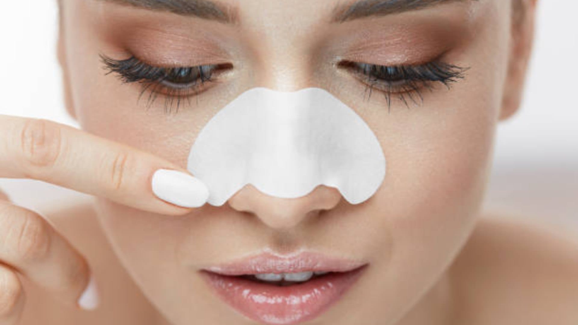 Blackhead Removal avoid these mistake during Blackhead Removal precautions