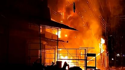 Loss of more than two crores due to fire in electronics-furniture showroom in jashpur