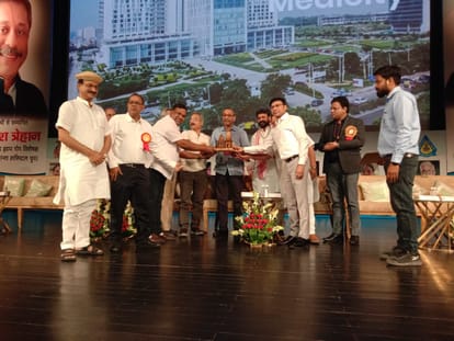Cardiac arrest: Dr. Naresh Trehan, cardiologist of Medanta in Varanasi, told the way to avoid cardiac arrest