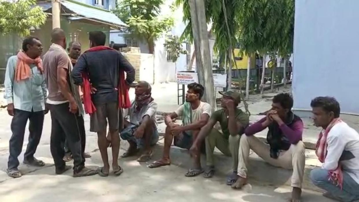 Groom's brother-in-law crushed by a speeding unknown vehicle before wedding in Begusarai, died on the spot