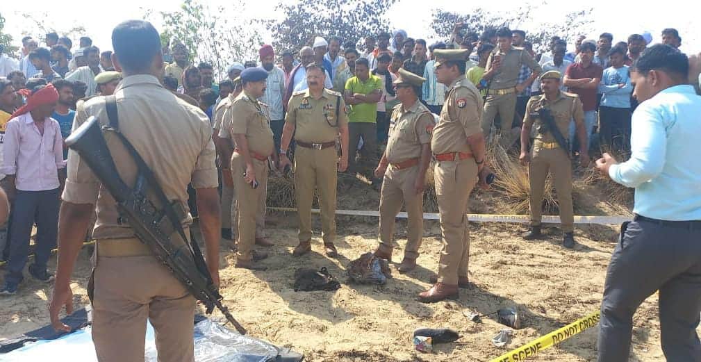 young man shot himself on the chest, the bloodied body was found in the field, he was cheated in the love affa