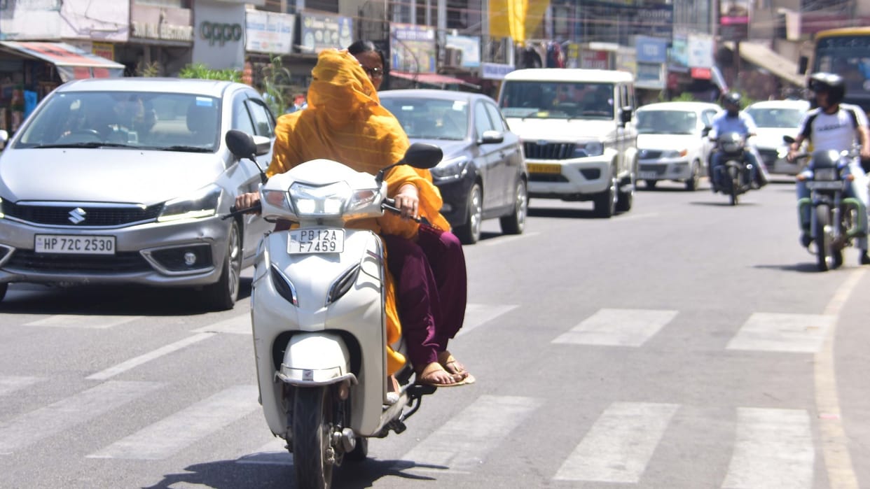 himachal weather una recorded maximum 41.8 degree celsius