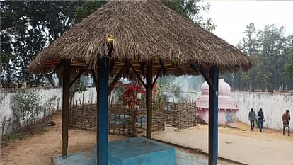 Mata Sita wash her feet in Mawai river, made kitchen, related to Ramayana in Chhattisgarh