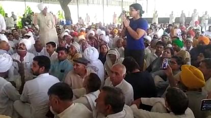 Khap leaders talked about stopping the supply of milk and vegetables to Delhi
