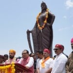 सीएम शिवराज ने मनुआभान की टेकरी पर रानी पद्मावती की प्रतिमा का अनावरण किया
