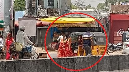 मंडप से भागा दूल्हा: दुल्हन बनी प्रेमिका ने 20 किमी पीछा कर पकड़ा, बीच सड़क पर हुआ हाईवोल्टेज ड्रामा bride caught groom after chasing for 20 km who ran away from wedding hall in bareilly
