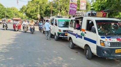 police took action on illegal taxi stands in towns