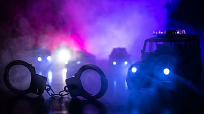 Crime: पति का दूसरी महिला से था चक्कर; पत्नी ने पहले तो समझाया, नहीं माना तो प्रेमिका को मार डाला Husband had an affair with another woman in Jabalpur; wife killed lover