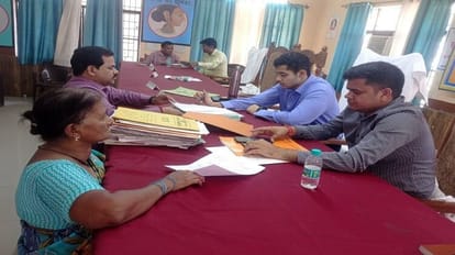 teacher pleads to get Rs 10 lakh from the Basic Education Department if missed Haj pilgrimage