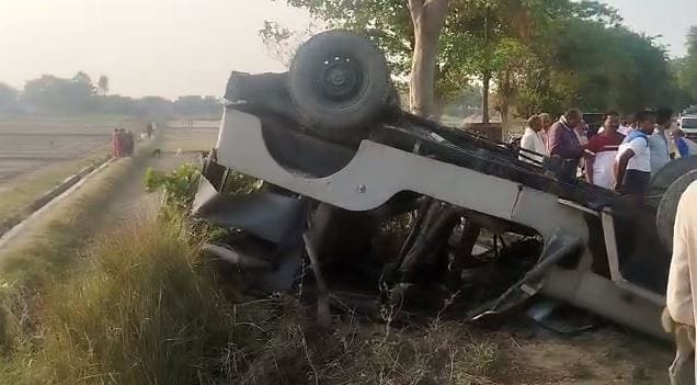 father and son died due to jeep and scorpio collison in ballia family going for mundan sanskar