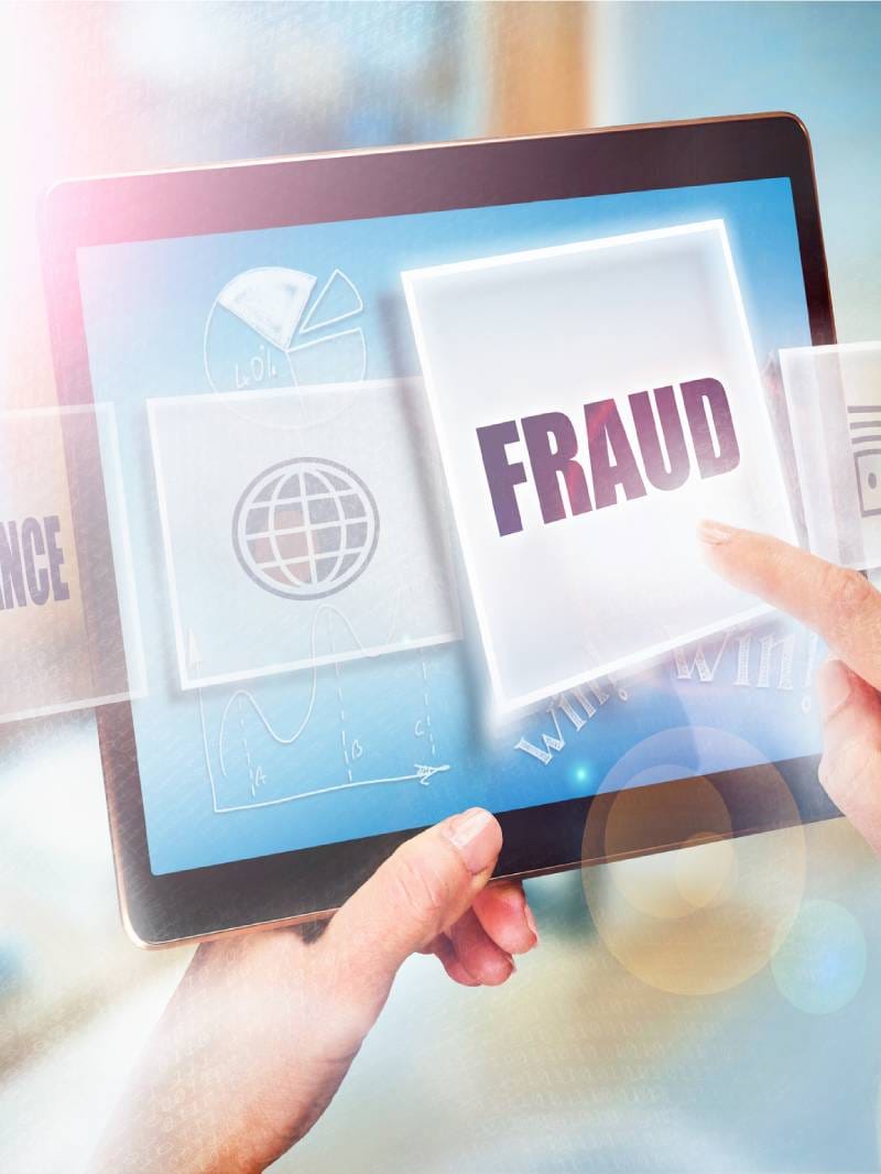 Gwalior News: Criminals threatened retired female teacher with 24 FIRs and arrest, looted Rs 51 lakh