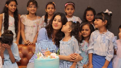 The Little Mermaid Janhvi Kapoor promote hollywood film with little girls said she cannot wait to watch movie