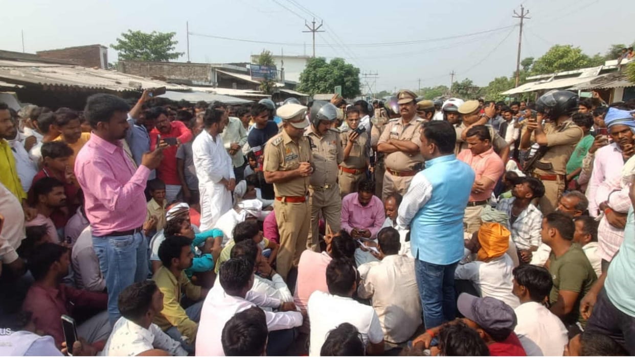 ex pradhan of khotahi murdered in kushinagar