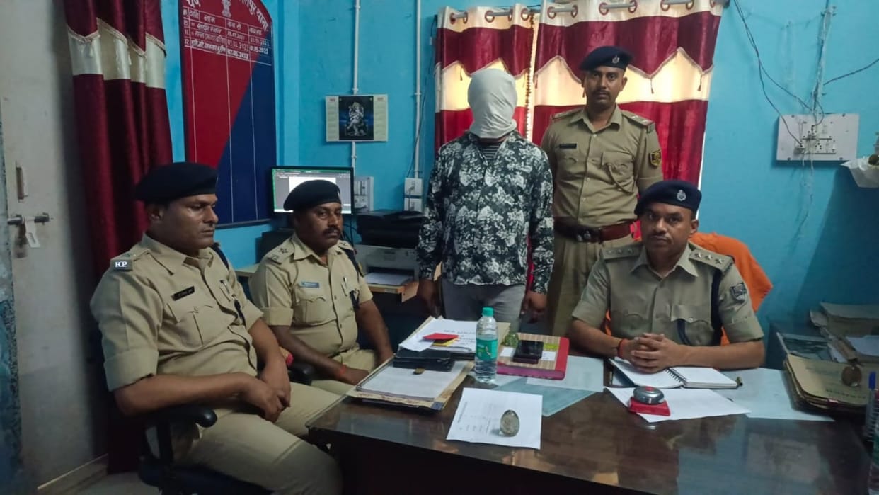 Mastermind of vehicle thief gang arrested in Nalanda, came to attend friend's marriage ceremony in stolen car