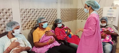 Unique experiment in Damoh district hospital, father taking care of newborn by becoming kangaroo mother