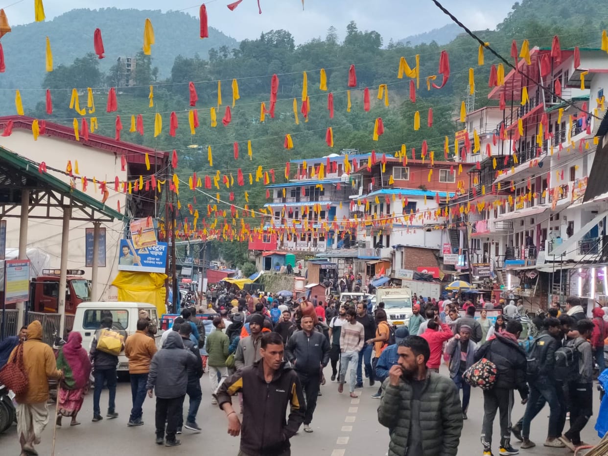 Chardham Yatra 2023: Bad weather in Kedarnath pilgrims not sent beyond Sonprayag after two o clock