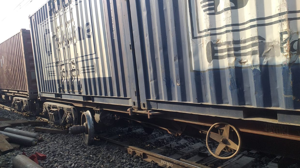 Indian Railway Goods train derailed on PDDU Nagar Gaya route