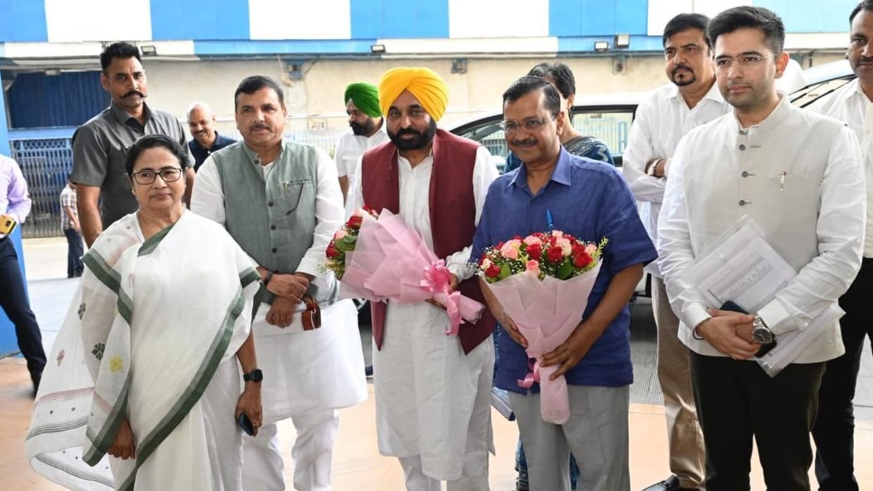 Arvind Kejriwal: After Nitish, another leader trying to unite the opposition, Kejriwal will go to meet Mamta