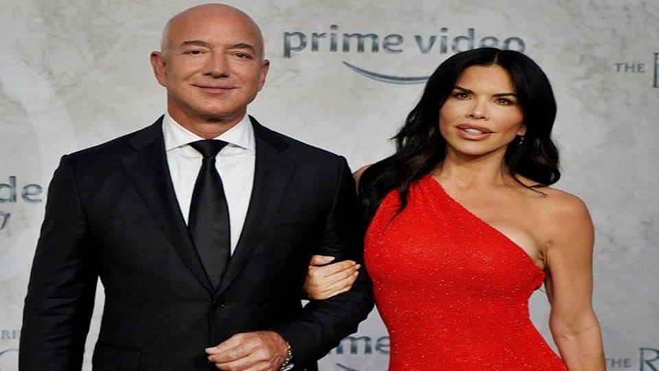 Report: Amazon Founder Jeff Bezos engaged to girlfriend Lauren Sanchez