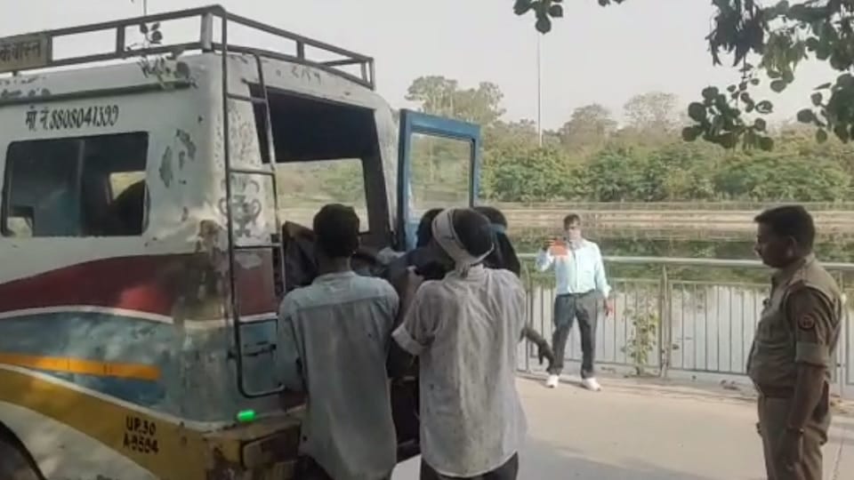 Lucknow News: Woman dies, Mahant sprinkles salt after burying dead body in Gaushala premises