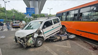 DTC bus collided with five vehicles in New Friends Colony one died several injured