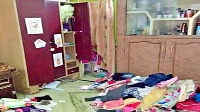 Thieves stole valuables kept in the house along with jewelery in Ujjain